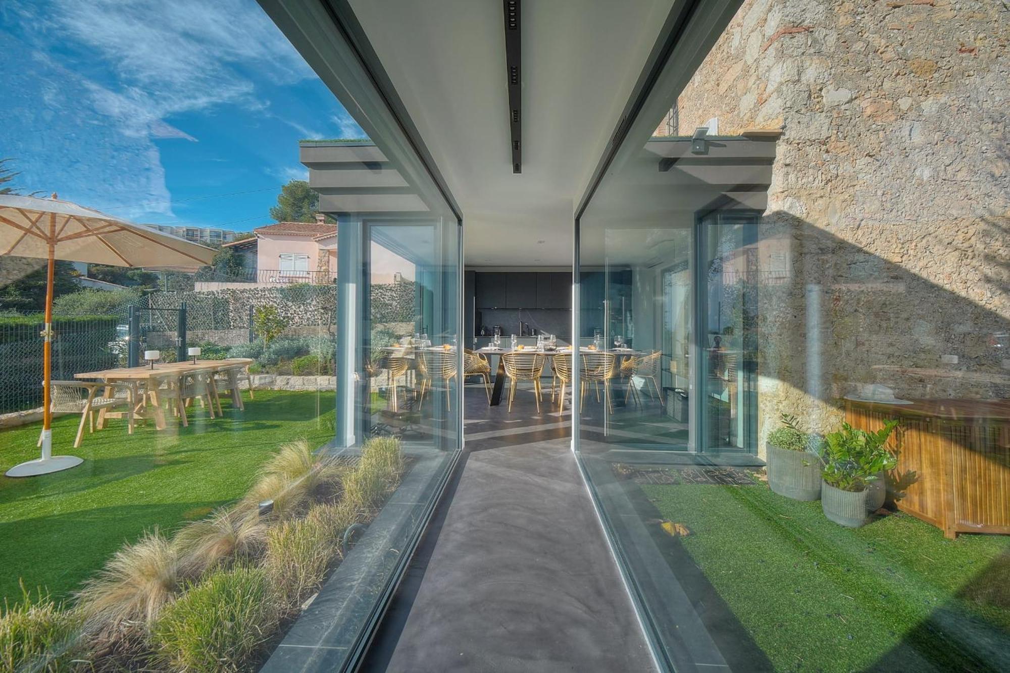 Immogroom - Superbe Villa - Piscine - Vue Mer - Parking - Clim Vallauris Ngoại thất bức ảnh
